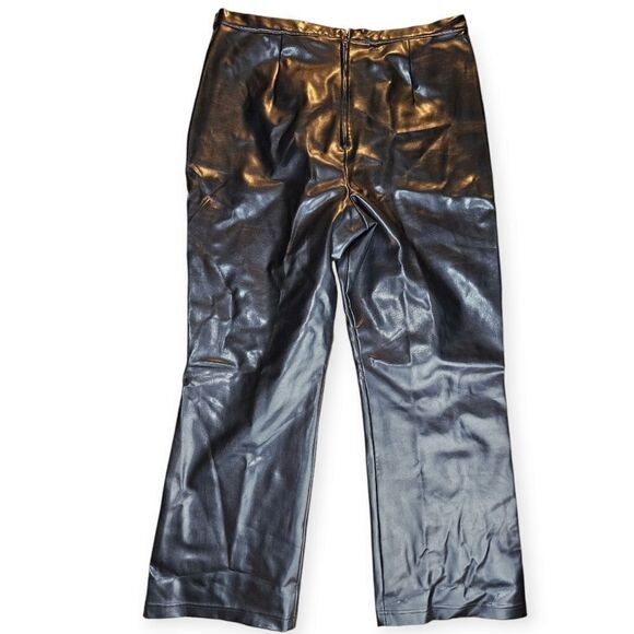 Un Deux Trois Black Faux Leather Bootcut Pants Size 20 - Picture 8 of 12